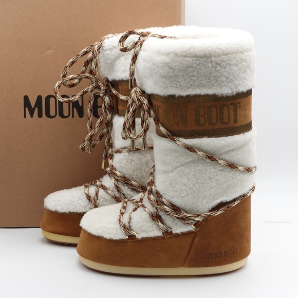 NEW Women's Size 8-9.5 / 39-41 EU Moon Boot Icon Shearling Insulated Suede Boot - Picture 1 of 12